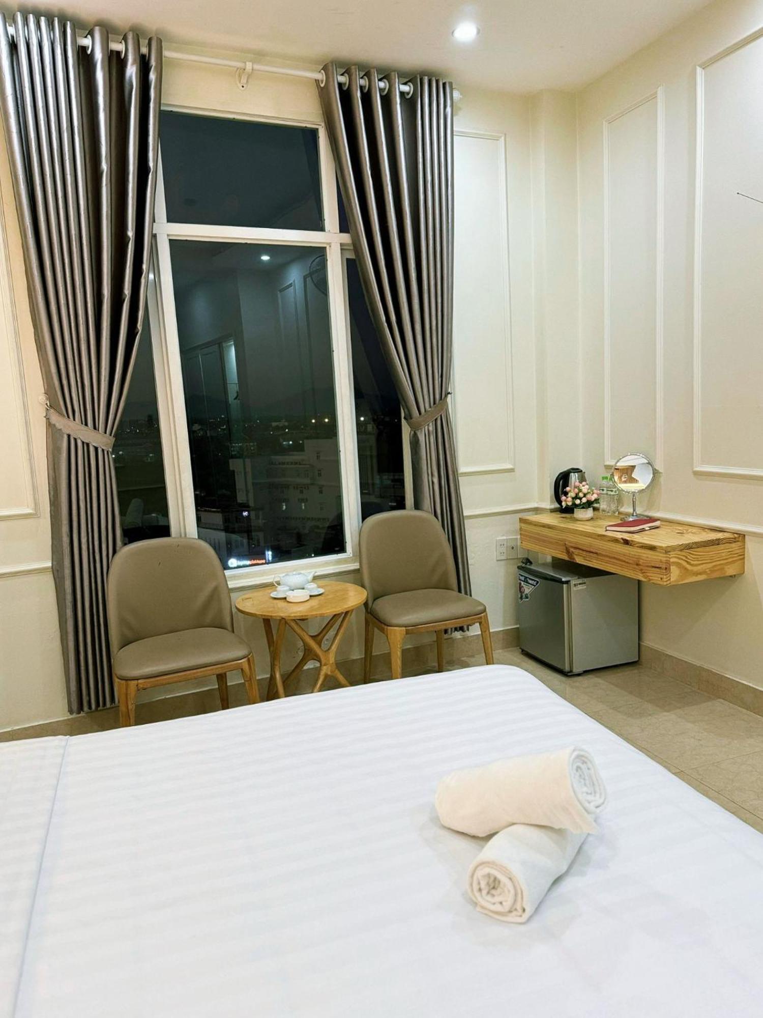 Elisa Hotel Pleiku Zewnętrze zdjęcie